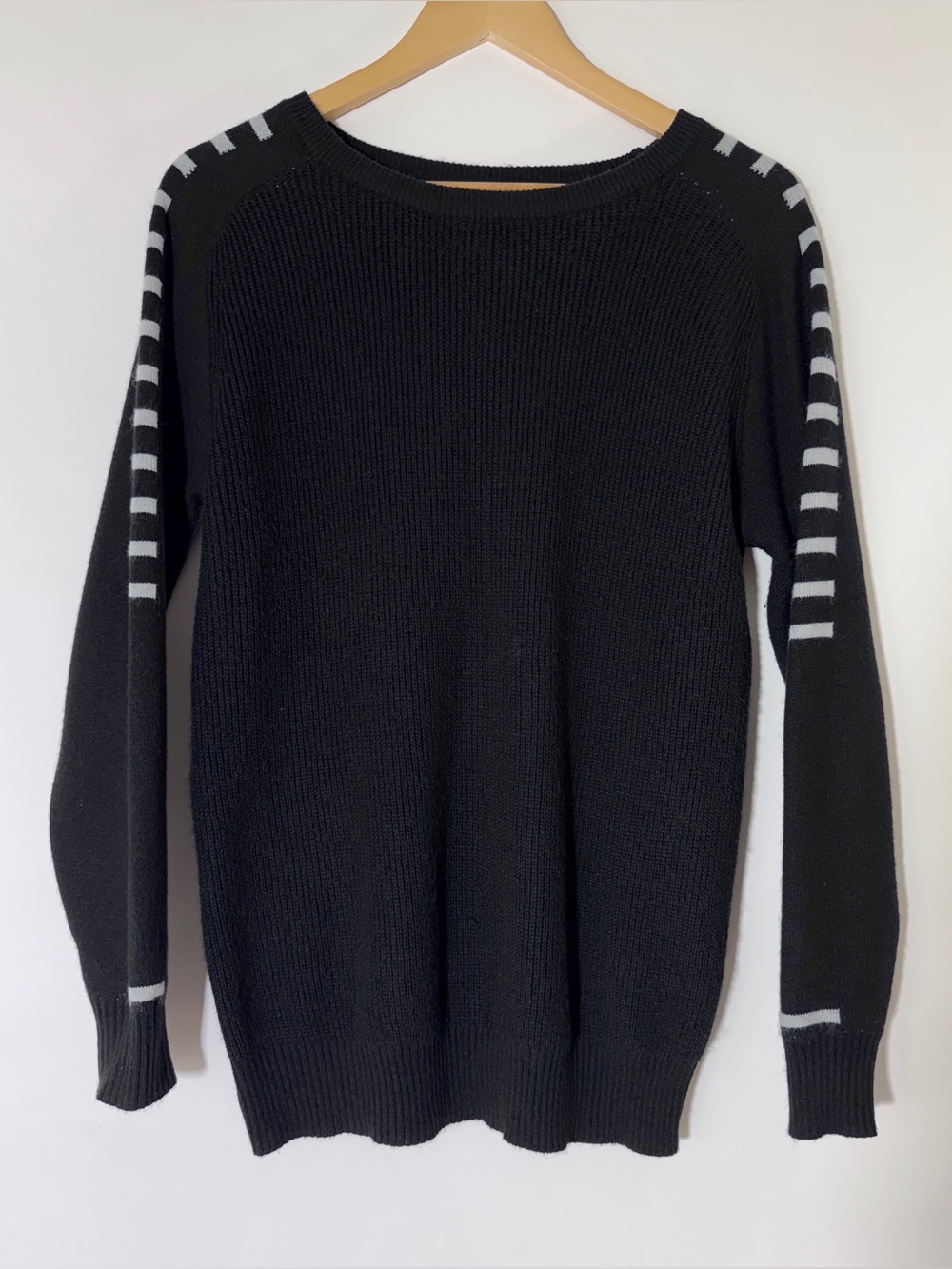 Classic Black Crewneck Sweater with Gray Stripe Sleeve Detail